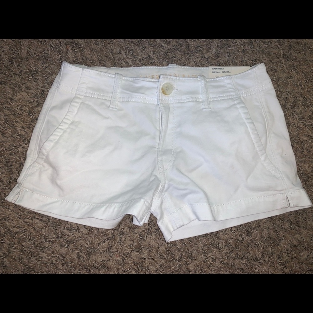 White American eagle shorts